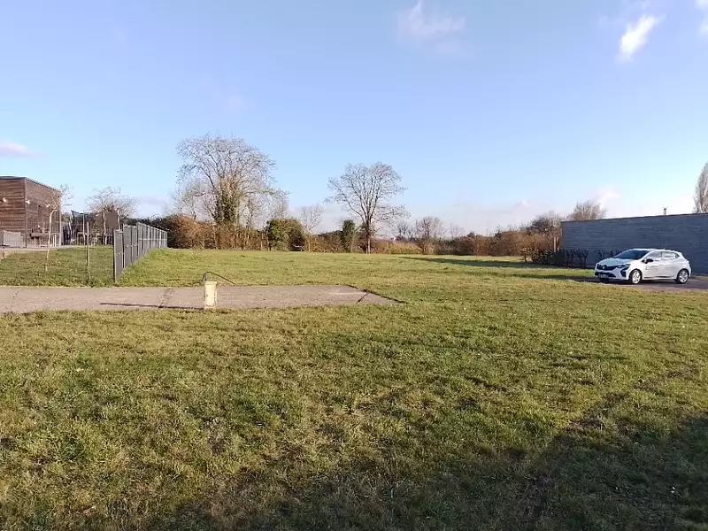 Terrain à bâtir, 800 m² - Cressonsacq (60190)