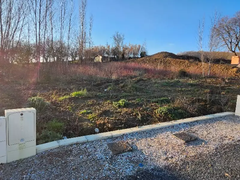 Terrain à bâtir, 742 m² - Mézens (81800)