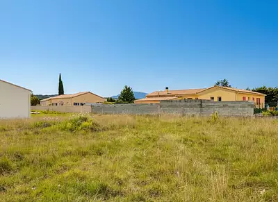 Terrain à bâtir, 851 m²