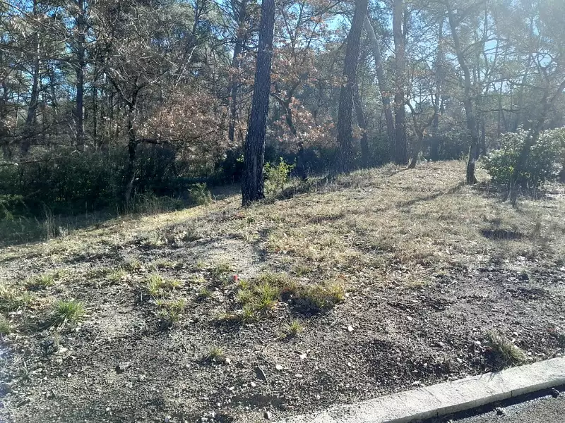 Terrain à bâtir, 523 m² - Gréasque (13850)