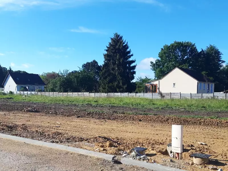 Terrain à bâtir, 300 m² - Vert-le-Grand (91810)