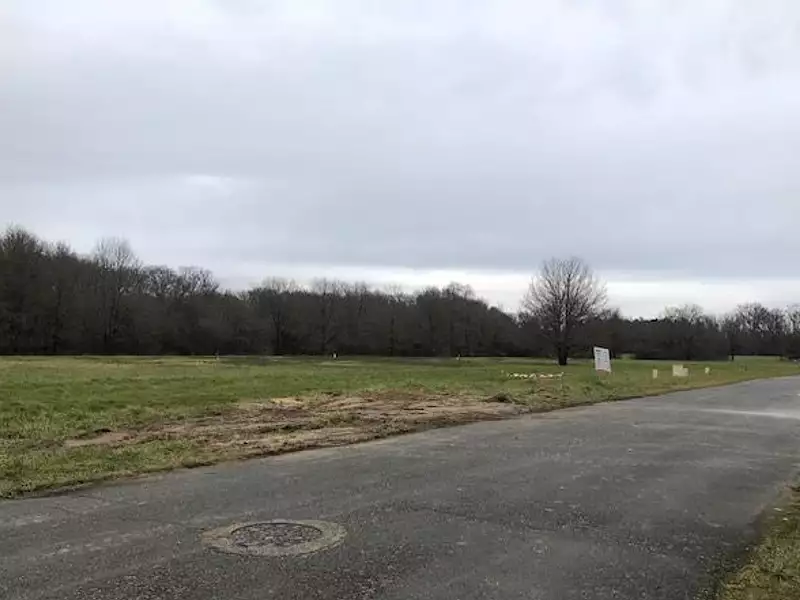 Terrain à bâtir, 800 m² - Courmemin (41230)