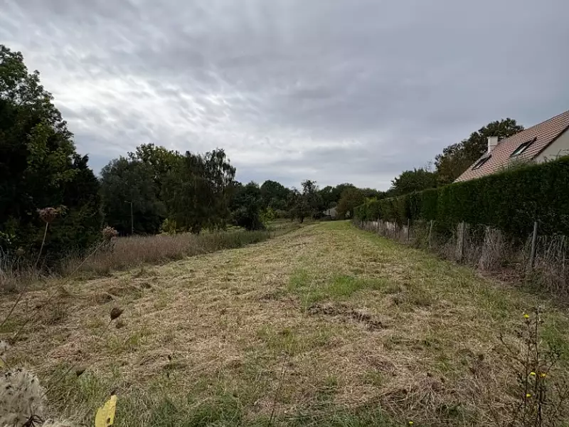 Terrain à bâtir, 1 000 m² - Aubevoye (27940)