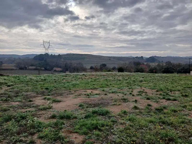 Terrain à bâtir, 320 m² - Saint-Brès (34670)