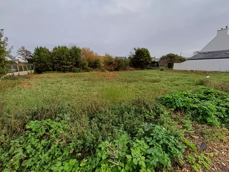 Terrain à bâtir, 405 m² - Locmiquélic (56570)