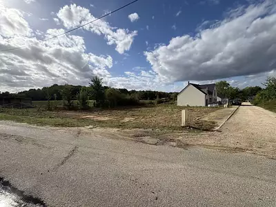 Terrain à bâtir, 667 m²