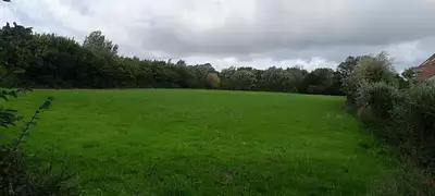 Terrain à bâtir, 1 000 m²