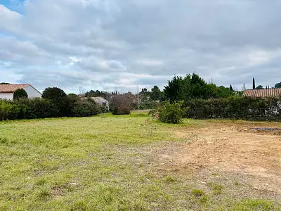 Terrain à bâtir, 944 m²