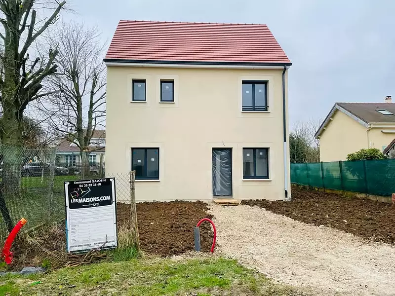 Maison neuve, 103,48 m² - Crisenoy (77390)