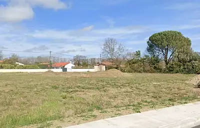 Terrain à bâtir, 574 m²