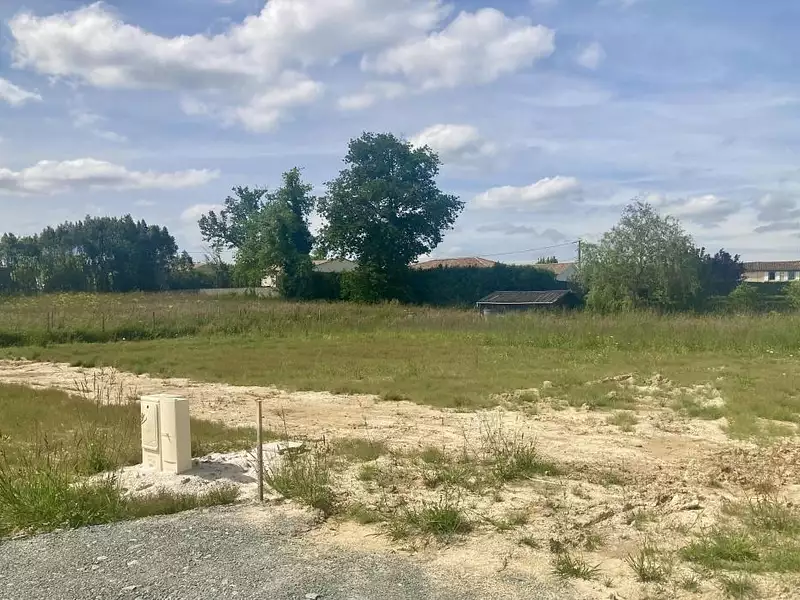Terrain à bâtir, 522 m² - Cussac-Fort-Médoc (33460)