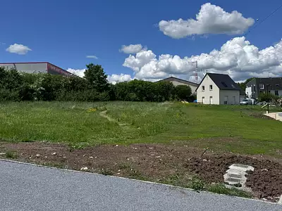 Terrain à bâtir, 746 m²