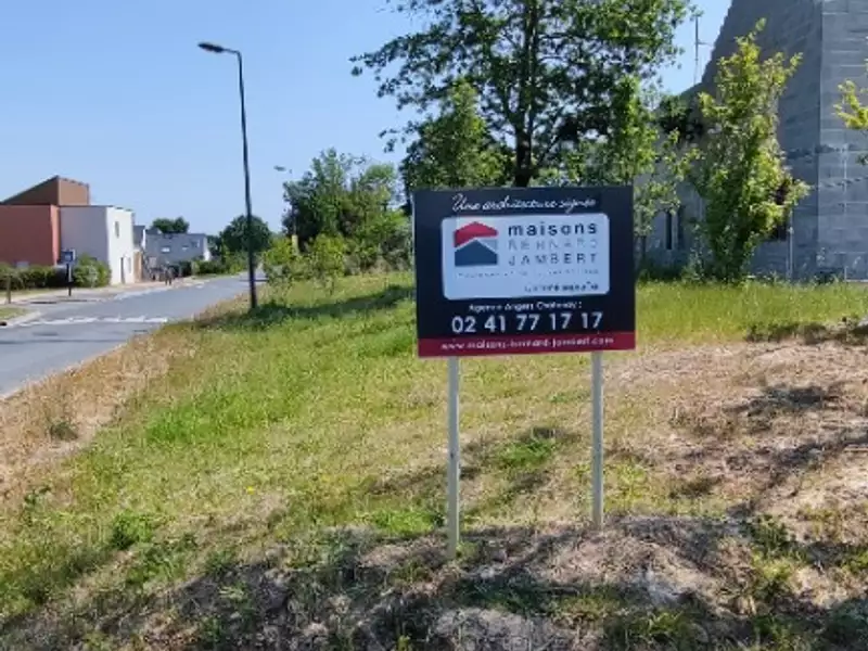 Terrain à bâtir, 421 m² - Brissac Loire Aubance (49320)