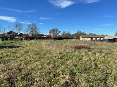 Terrain à bâtir, 2 232 m²