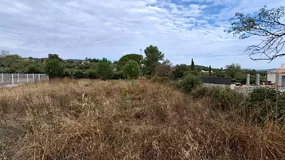Terrain à bâtir, 604 m²