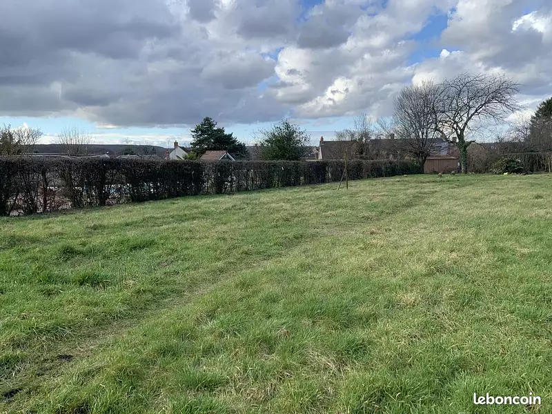 Terrain à bâtir, 1 560 m² - Saint-Aubin-les-Forges (58130)