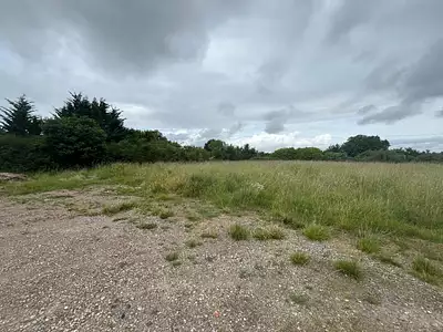 Terrain à bâtir, 569 m²