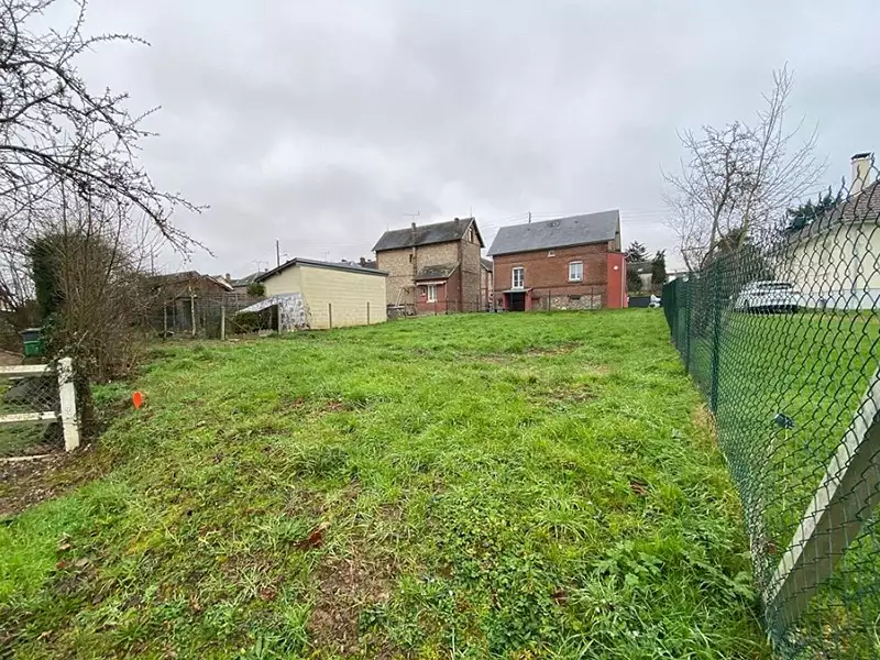 Terrain à bâtir, 406 m² - Le Neubourg (27110)