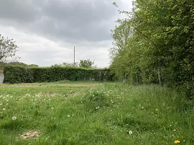 Terrain à bâtir, 606 m²