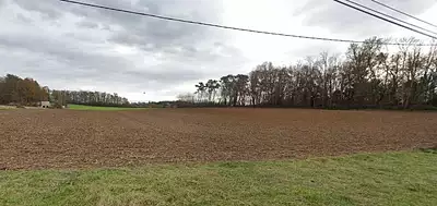 Terrain à bâtir, 1 015 m²