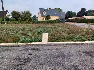 Terrain à bâtir, 332 m²