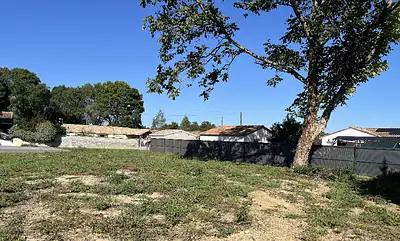 Terrain à bâtir, 587 m²