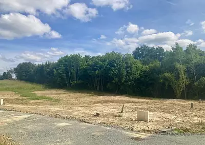 Terrain à bâtir, 730 m²