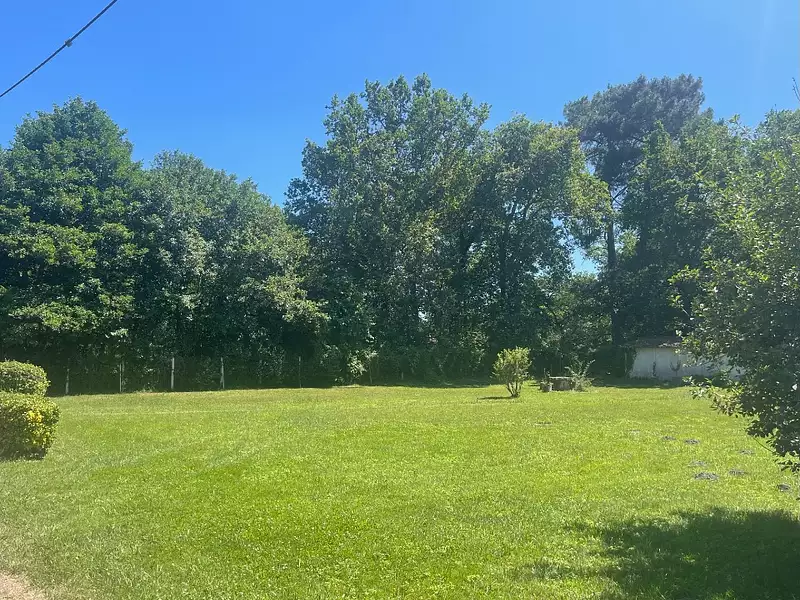 Terrain à bâtir, 1 000 m² - Préchac (33730)