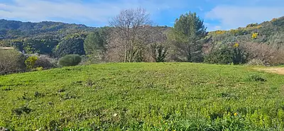 Terrain à bâtir, 2 880 m²