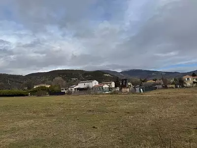 Terrain à bâtir, 1 375 m²