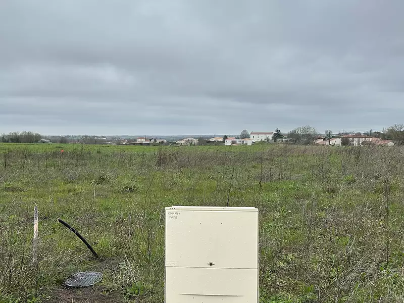 Terrain à bâtir, 400 m² - Sallertaine (85300)