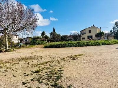 Terrain à bâtir, 730 m²