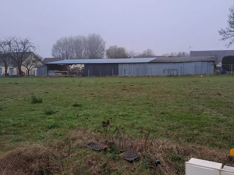 Terrain à bâtir, 463 m² - Morannes sur Sarthe-Daumeray (49640)