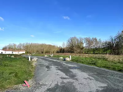 Terrain à bâtir, 609 m²