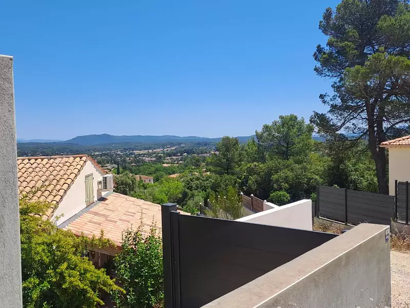 Terrain à bâtir, 779 m² - Saint-Maximin-la-Sainte-Baume (83470)