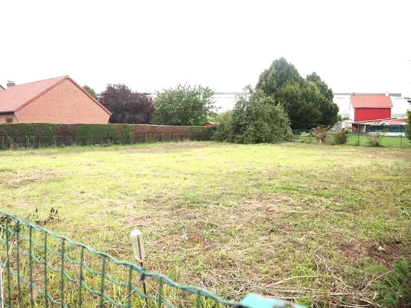 Terrain à bâtir, 740 m² - Arleux (59151)