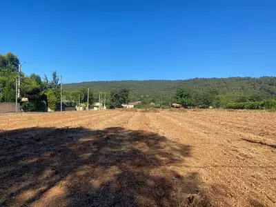 Terrain à bâtir, 1 174 m²