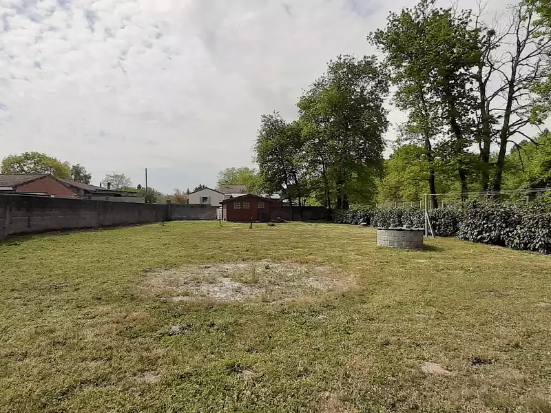 Terrain à bâtir, 660 m² - Parempuyre (33290)