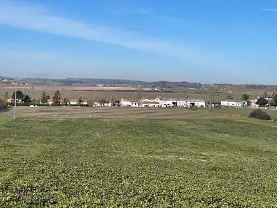 Terrain à bâtir, 606 m²