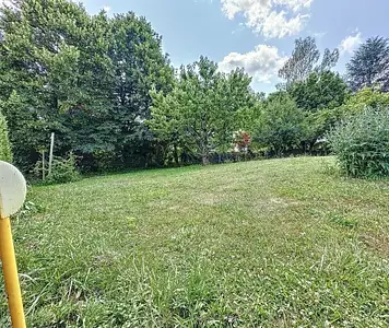 Terrain à bâtir, 225 m²