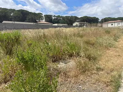 Terrain à bâtir, 1 470 m²