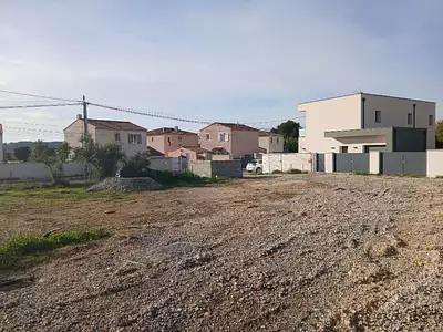 Terrain à bâtir, 421 m²