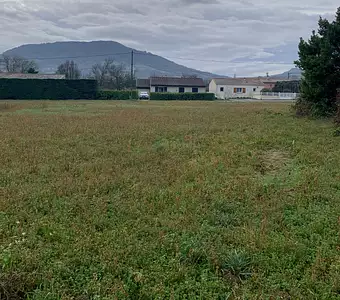 Terrain à bâtir, 300 m²