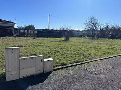Terrain à bâtir, 403 m²