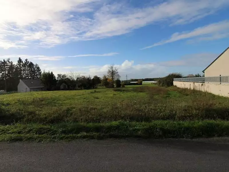 Terrain à bâtir, 800 m² - Saint-Sulpice-sur-Lèze (31410)