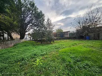 Terrain à bâtir, 400 m²