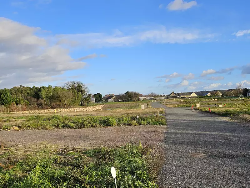 Terrain à bâtir, 410 m² - Vernantes (49390)