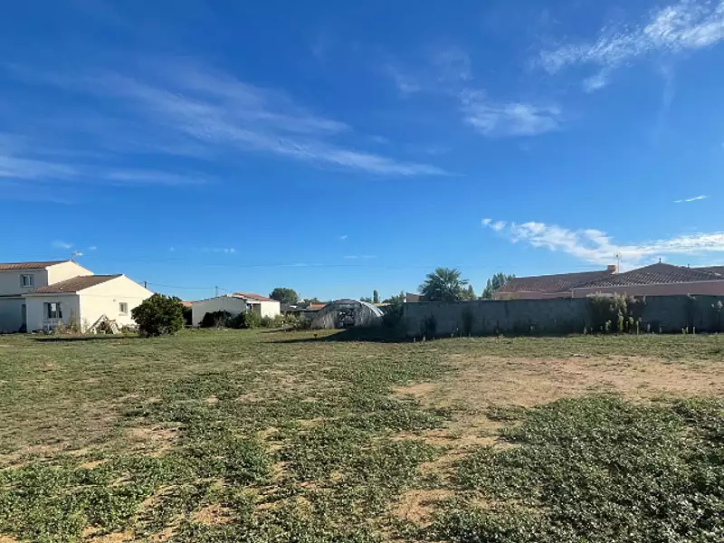 Terrain à bâtir, 460 m² - Coëx (85220)