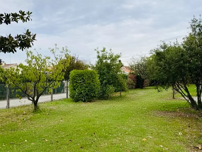 Terrain à bâtir, 820 m² - Parentis-en-Born (40160)