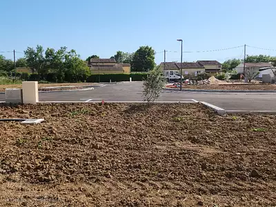 Terrain à bâtir, 300 m²